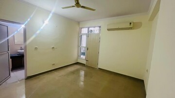 Room in 3 BHK Apartment at Maya Garden City, Lohgarh – for Rent