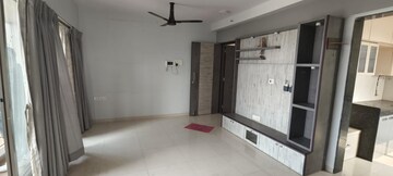2 BHK Apartment For Rent in Swastik Regalia, Waghbil