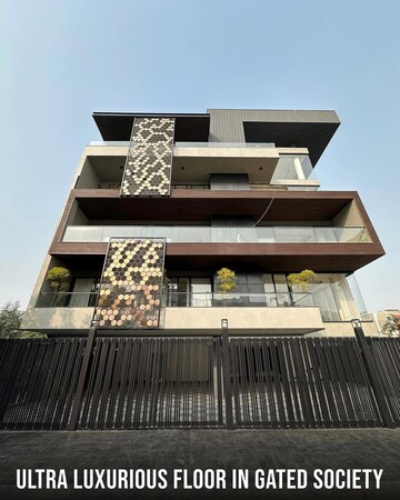 4 BHK Builder Floor – Exterior View View at Sector 47 - for Sale