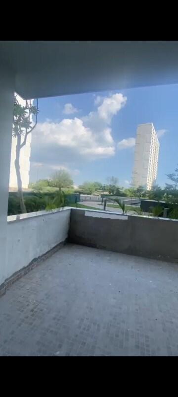 Swimming Pool in 2.5 BHK Apartment at Omaxe Lake, North Mullanpur – for Sale