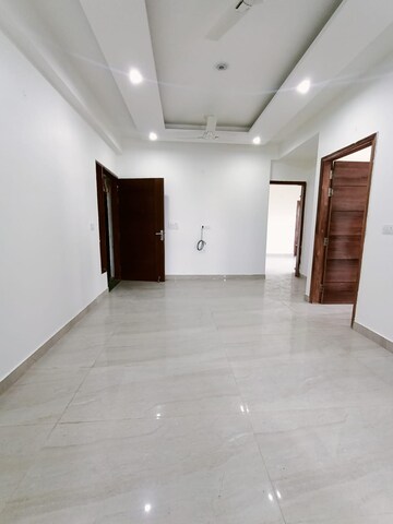 Room in 3 BHK Builder Floor at Sector 3 – for Sale