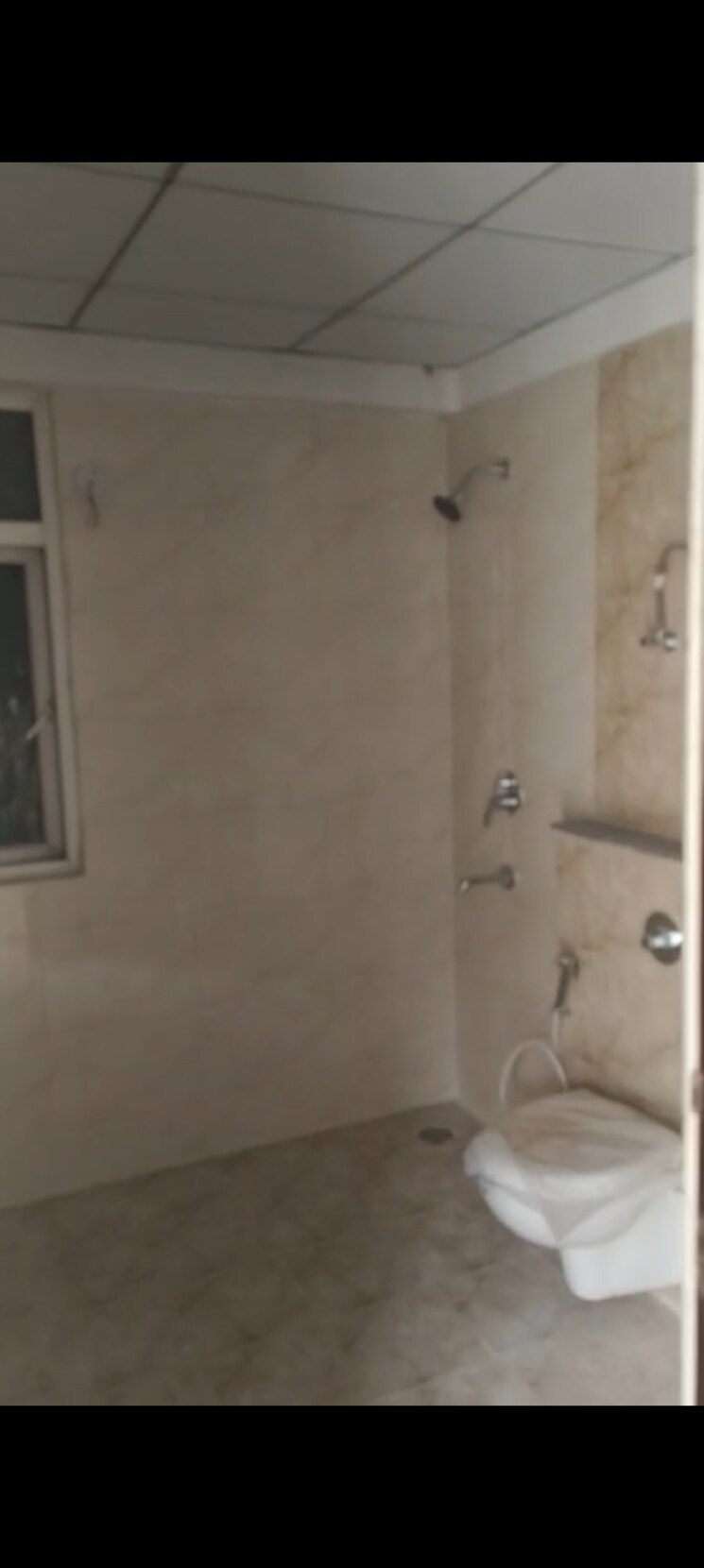 Bathroom, nirala-estate 3 Bedroom 1897 Sq.Ft. Apartment In Tech Zone 4 Greater Noida Greater Noida 8038460