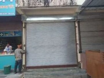 Commercial Shop 100 Sq.Ft. For Rent in Ramesh Nagar Delhi  8038400