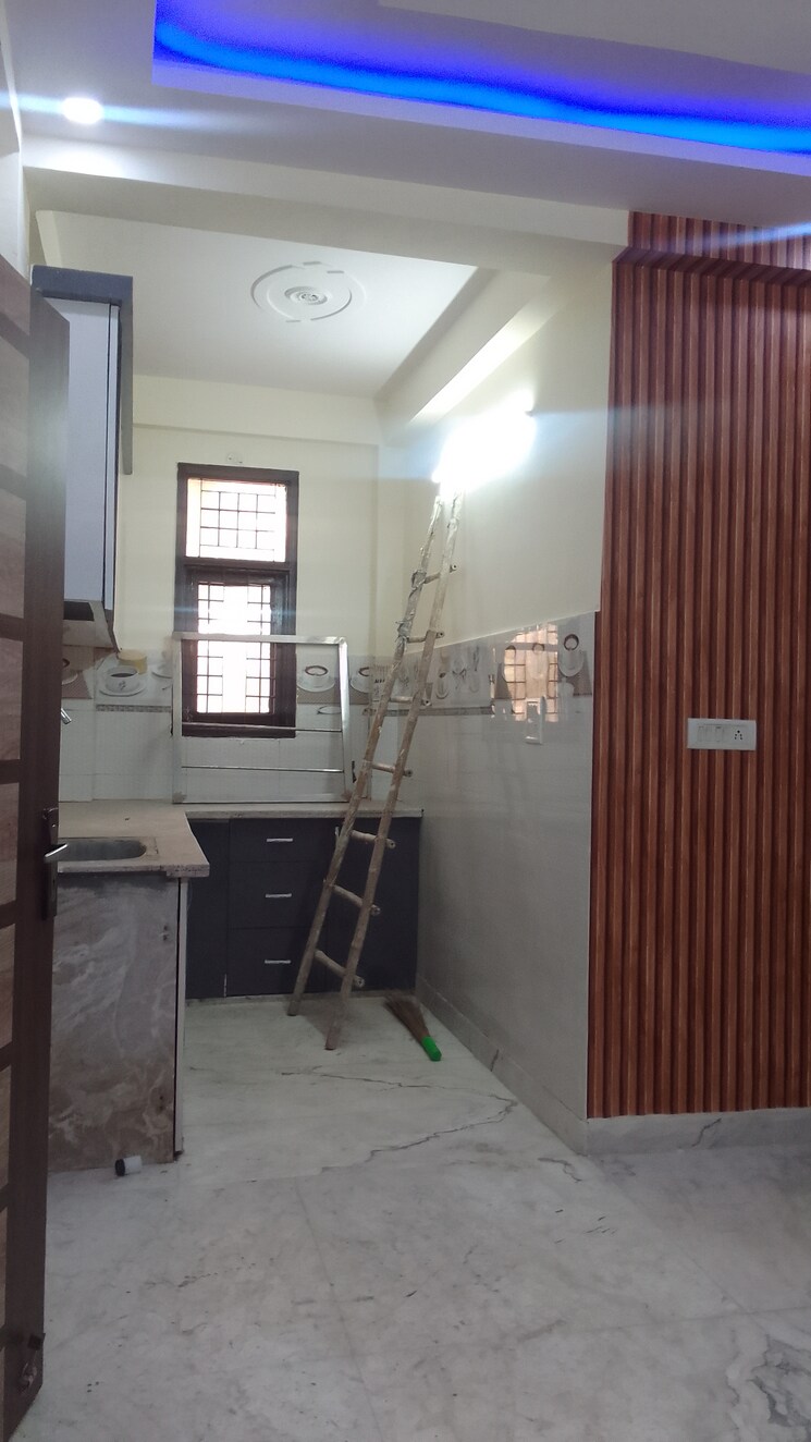 Bathroom, rohini sector 23 1 Bedroom 32 Sq.Mt. Builder Floor In Rohini Sector 23 Delhi 8038456