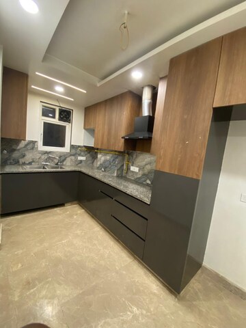 Kitchen in 3 BHK Builder Floor at Paschim Vihar – for Rent