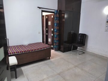 Living Room in 3 BHK Apartment at Katwaria Sarai – for Rent