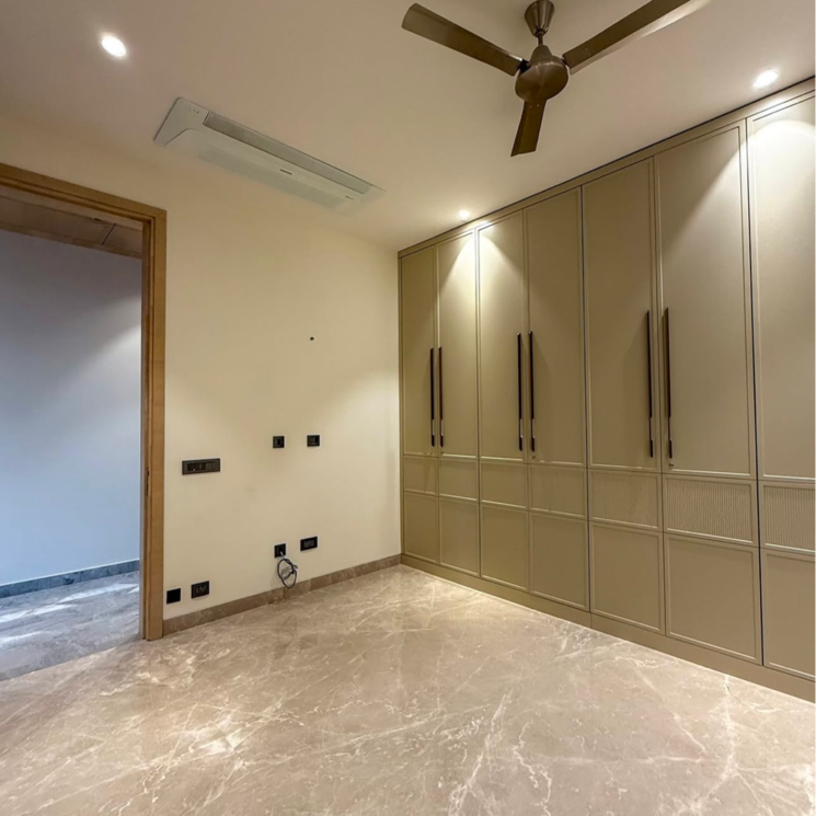 Room, greater kailash i 4 Bedroom 2700 Sq.Ft. Builder Floor In Greater Kailash I Delhi 8038484