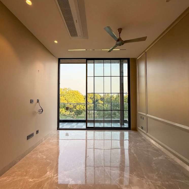 Room, greater kailash i 4 Bedroom 2700 Sq.Ft. Builder Floor In Greater Kailash I Delhi 8038484