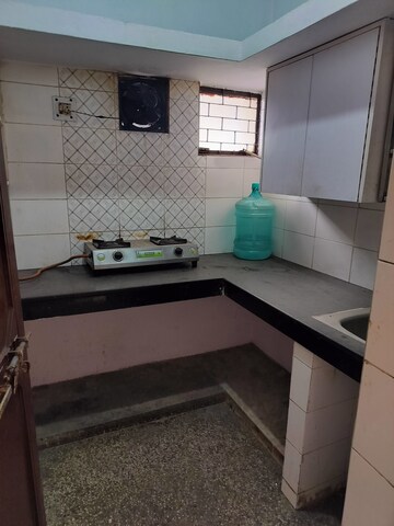 Kitchen in 1 BHK Apartment at Katwaria Sarai – for Rent