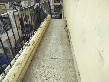 Balcony in 1 BHK Apartment at Katwaria Sarai – for Rent
