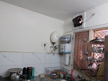 Furnished Amenities in 2 BHK Builder Floor at S S Southend, Sector 49 – for Rent