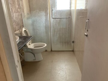 Bathroom in 2.5 BHK Apartment at Purbalok – for Rent