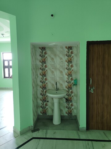 Bedroom in 4 BHK Builder Floor at Sector 2 – for Rent