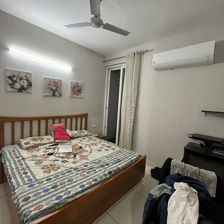 Bedroom, sbp-gateway-of-dreams 2 Bedroom 702 Sq.Ft. Apartment In Patiala Road Zirakpur 8038555