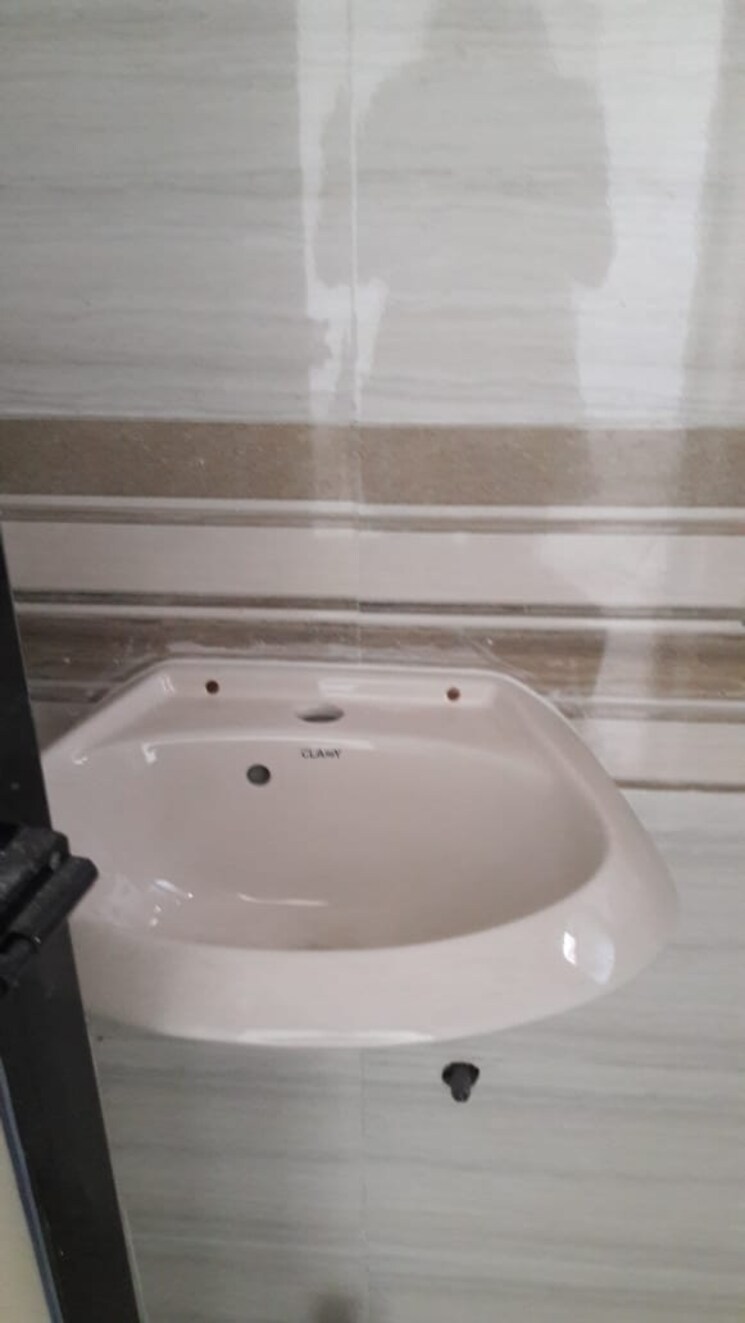 Bathroom, shraddha-infinity 1 Bedroom 350 Sq.Ft. Apartment In Bhandup West Mumbai 8038549