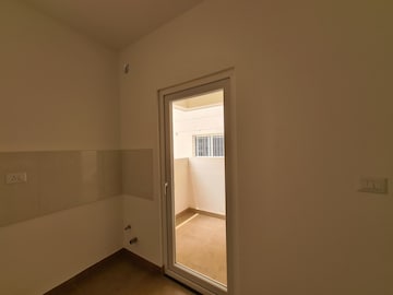 Room in 3 BHK Apartment at Yelahanka – for Sale