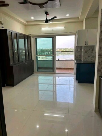 Room in 2 BHK Apartment at Honer Aquantis, Gopanpally – for Sale