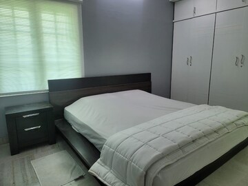Bedroom in 3 BHK Apartment at Jubilee Hills – for Rent