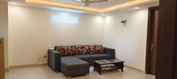 Living Room in 4 BHK Builder Floor at Ansal Sushant Lok I, Sector 43 – for Rent