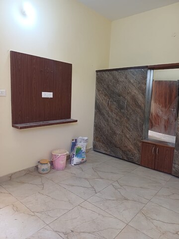 Room in 3 BHK Independent House at Sector 115 – for Sale