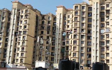 2 BHK Apartment For Rent in New Mhada Towers, Andheri West