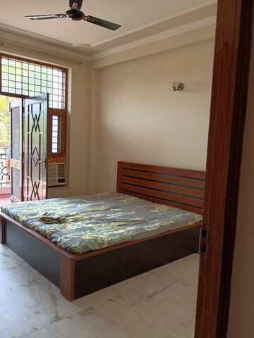 Bedroom in 3 BHK Builder Floor at Ansal Sushant Lok I, Sector 43 – for Rent