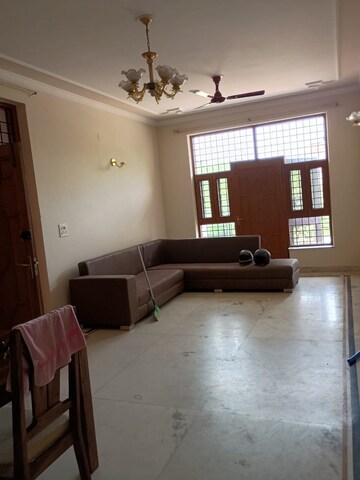 Living Room in 3 BHK Builder Floor at Ansal Sushant Lok I, Sector 43 – for Rent