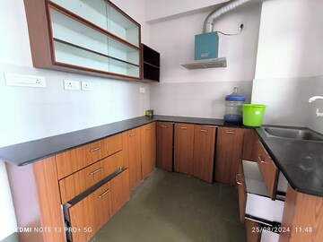 3 BHK Apartment For Rent in Em Bypass