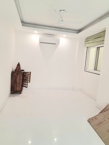 Living Room in 3 BHK Apartment at Greater Kailash ii – for Rent