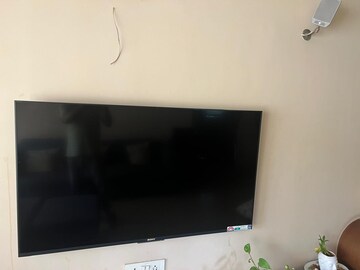 Furnished Amenities in 2 BHK Apartment at Raheja Sherwood, Goregaon East – for Rent