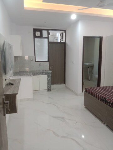 Room in Studio Builder Floor at DLF City Phase III, Sector 24 – for Rent