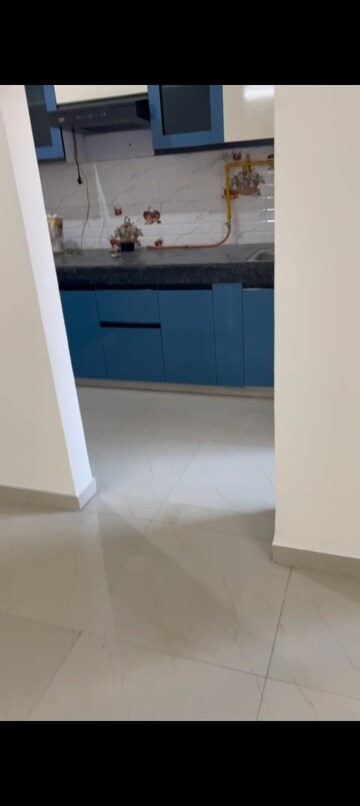 Furnished Amenities in 3 BHK Apartment at Windsor Paradise 2, Raj Nagar Extension – for Rent