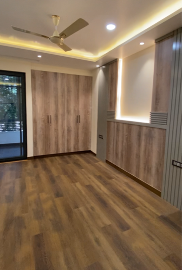 Room in 4 BHK Builder Floor at Adani Samsara Vilasa, Sector 63 – for Sale