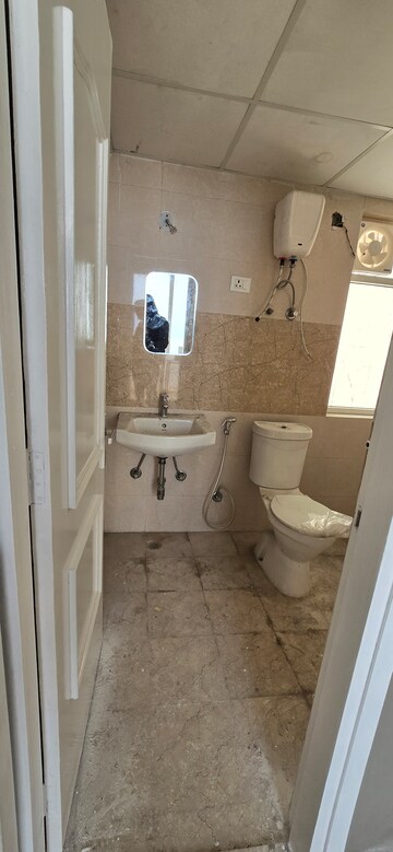 Bathroom in 2.5 BHK Apartment at Amrapali Riverview, Amrapali Leisure Valley – for Rent