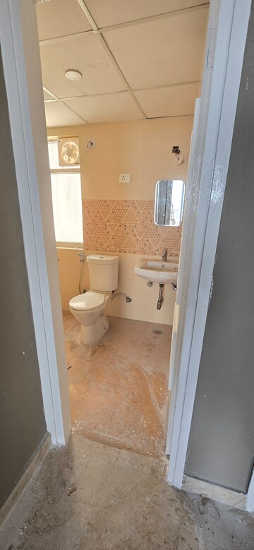 Bathroom in 2.5 BHK Apartment at Amrapali Riverview, Amrapali Leisure Valley – for Rent