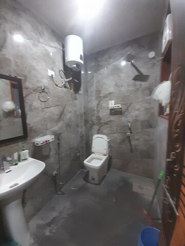 Master Bedroom in Studio Builder Floor at DLF City Phase III, Sector 24 – for Rent
