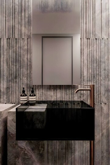 Bathroom in 3.5 BHK Builder Floor at Krishna Nagar – for Rent