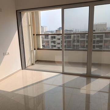 2 BHK Apartment For Rent in Mantra 99 Riverfront, Baner