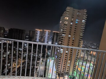 2 BHK Apartment – Exterior View View at Sector 16b Greater Noida - for Rent