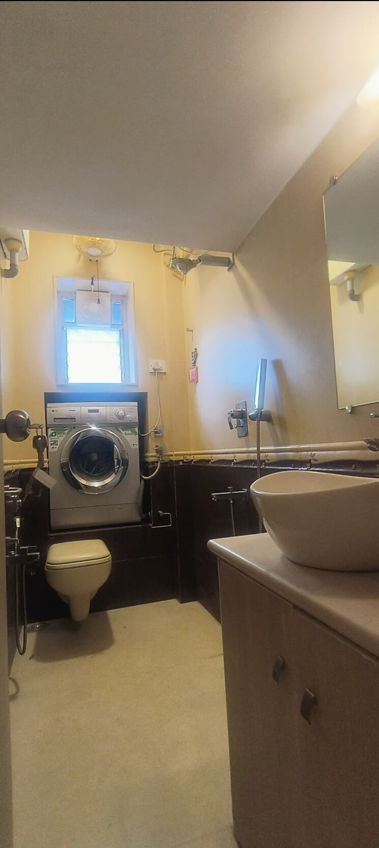 Master Bedroom, highland-chs 2 Bedroom 800 Sq.Ft. Apartment In Pali Hill Mumbai 8039061