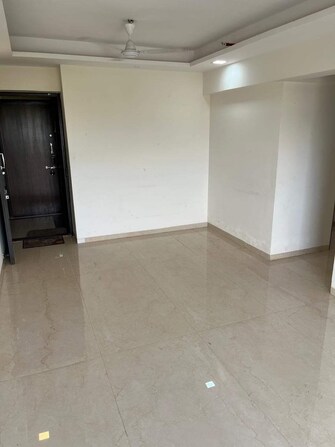 2 BHK Apartment For Rent in Ekta Tripolis Goregaon West Mumbai  8039121