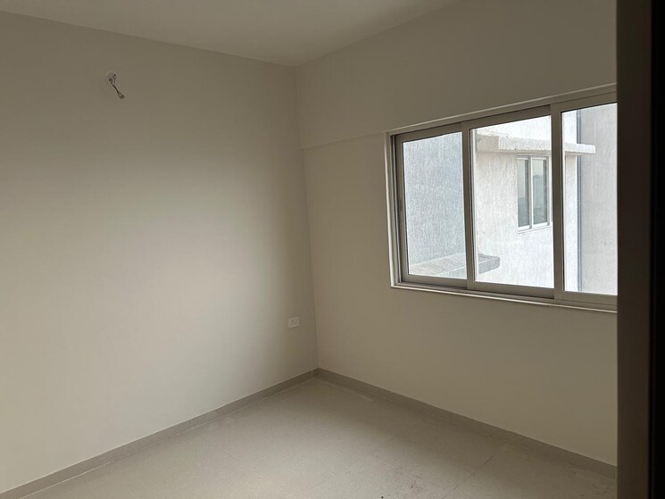 Room, siddha-seabrook 1.5 Bedroom 550 Sq.Ft. Apartment In Kandivali West Mumbai 8039174