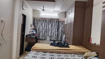 2 BHK Apartment For Rent in Park Avenue Apartment Kandivali Kandivali West Mumbai  8039211