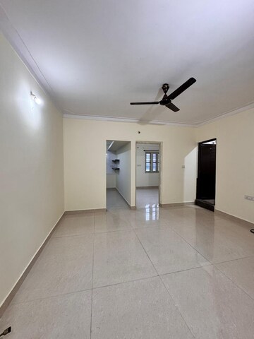 Building Lobby in 1 BHK Apartment at Bellandur – for Rent