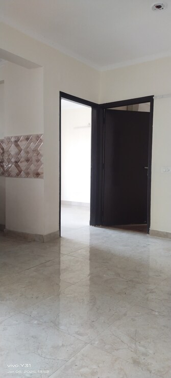 2 BHK Apartment For Rent in Amrapali Leisure Park Amrapali Leisure Valley Greater Noida  8039264