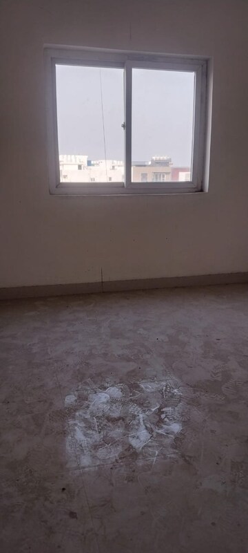 Room in 2 BHK Builder Floor at Bptp Park Floors I, Sector 77 – for Sale