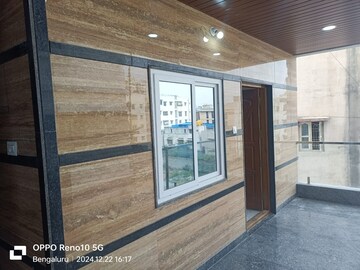 Room in 2 BHK Apartment at Hsr Layout – for Rent