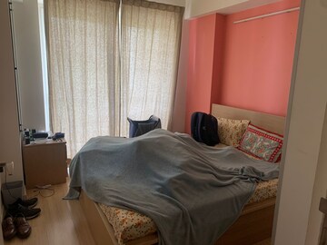 Bedroom in 3 BHK Apartment at DLF The Skycourt, Sector 86 – for Sale
