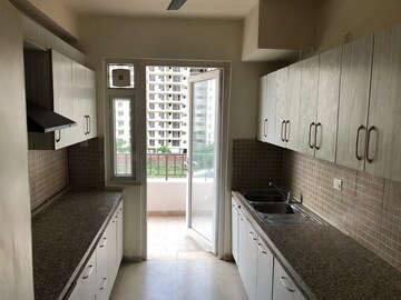 Kitchen in 3 BHK Apartment at DLF The Skycourt, Sector 86 – for Sale