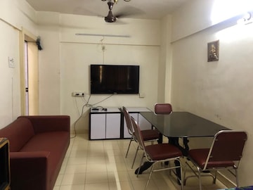 Master Bedroom in 1 BHK Apartment at Nestle Apartment, Andheri West – for Rent
